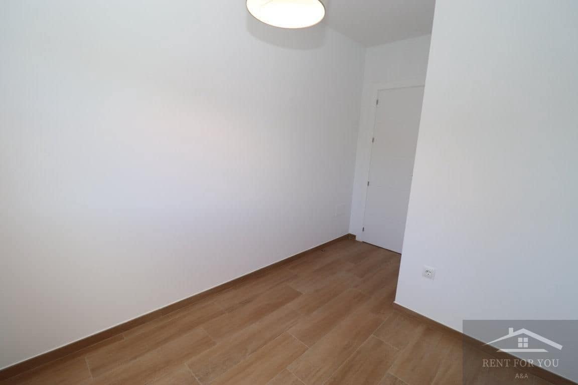 3 quarto Apartamento para arrendar em Cartama com garagem - 1 000 € (Ref: 8780478)