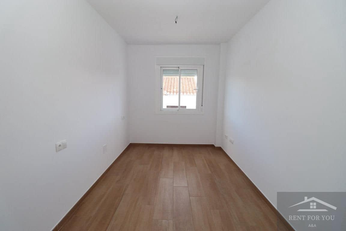 3 quarto Apartamento para arrendar em Cartama com garagem - 1 000 € (Ref: 8780478)