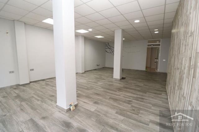 4 Zimmer Firma/Unternehmen zu vermieten in Alhaurín el Grande - 700 € (Ref: 8842260)