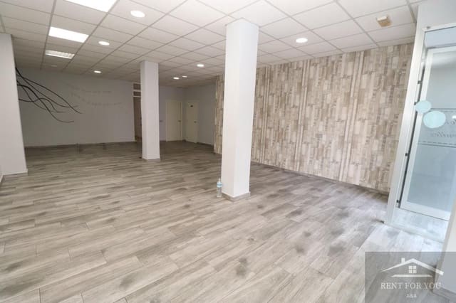 4 Zimmer Firma/Unternehmen zu vermieten in Alhaurín el Grande - 700 € (Ref: 8842260)