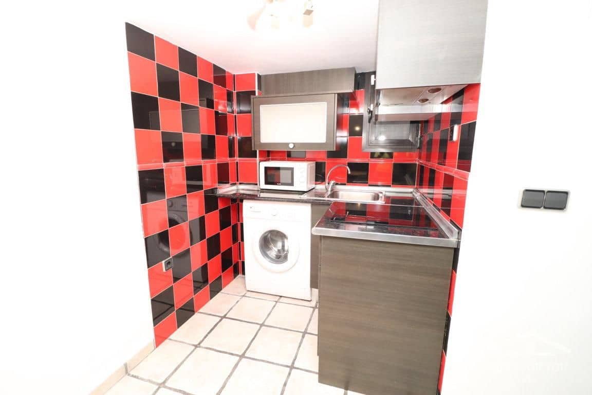 Piso de 1 habitación en Alhaurín el Grande en alquiler - 850 € (Ref: 8881177)