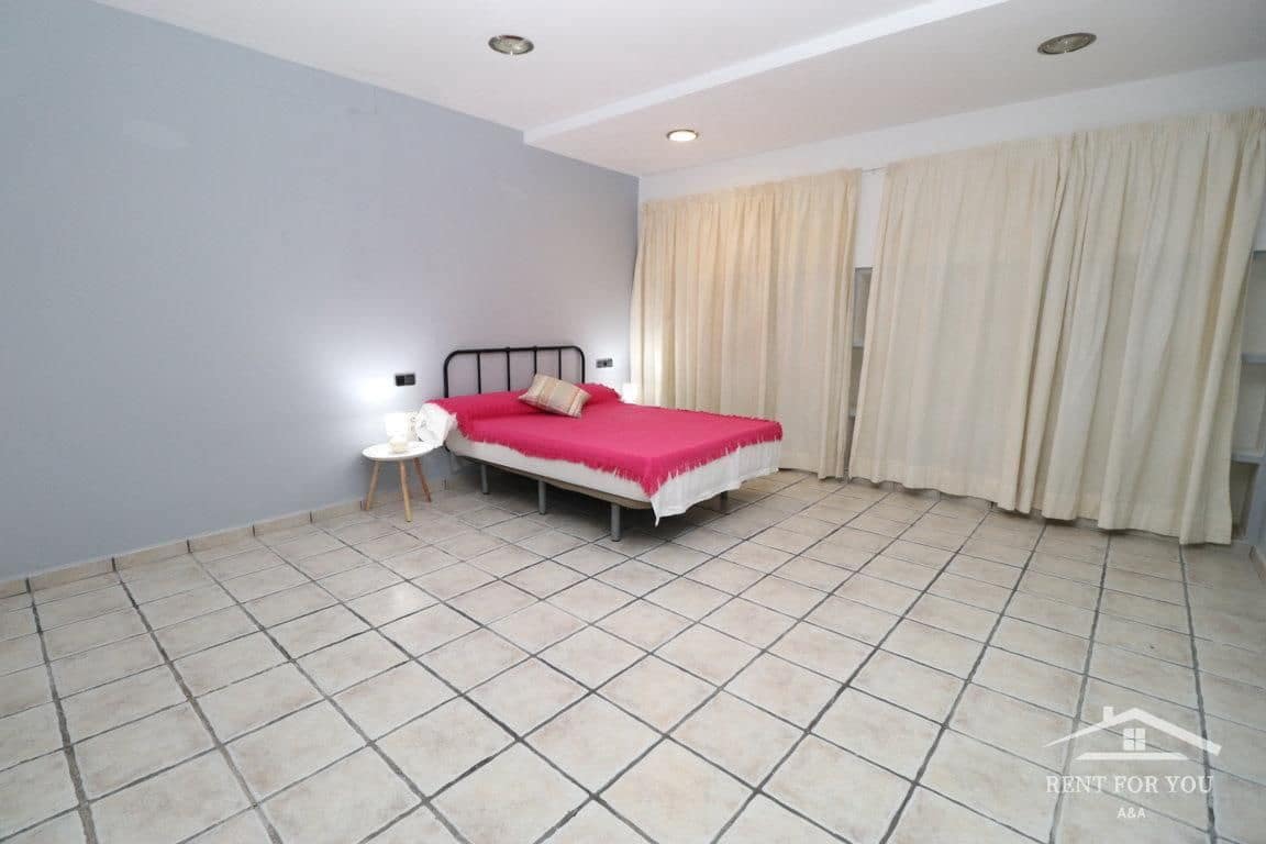 Piso de 1 habitación en Alhaurín el Grande en alquiler - 850 € (Ref: 8881177)