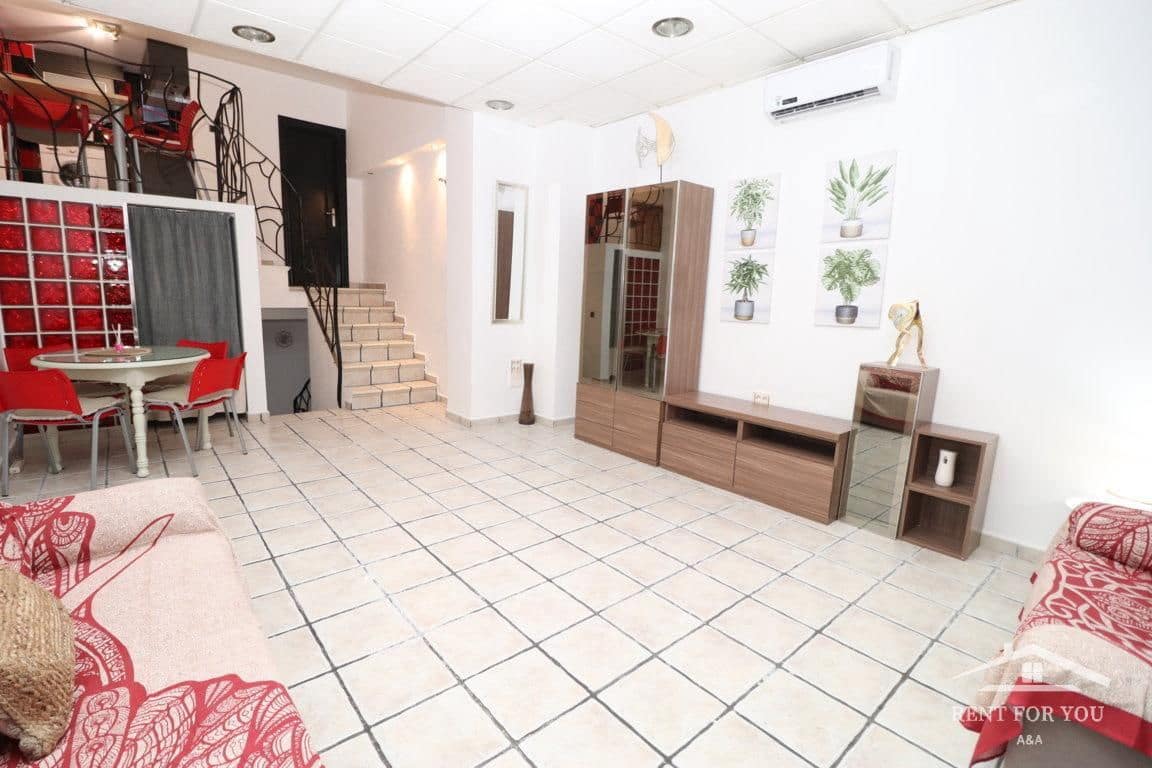 Piso de 1 habitación en Alhaurín el Grande en alquiler - 850 € (Ref: 8881177)