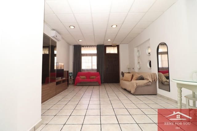 1 slaapkamer Flat te huur in Alhaurín el Grande - € 850 (Ref: 8881177)