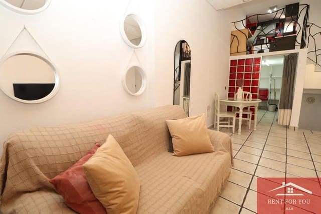 1 slaapkamer Flat te huur in Alhaurín el Grande - € 850 (Ref: 8881177)