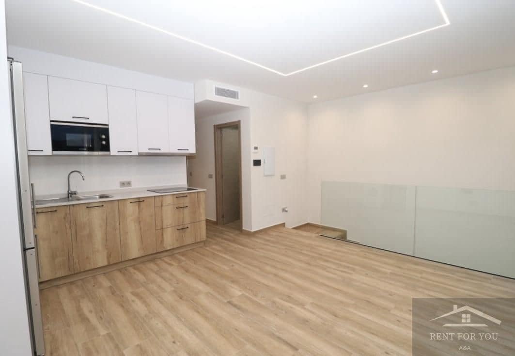 Piso de 2 habitaciones en Alhaurín el Grande en alquiler - 900 € (Ref: 8900764)