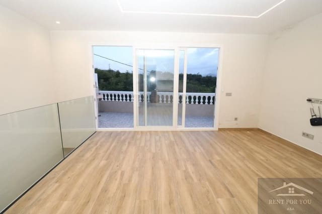 Piso de 2 habitaciones en Alhaurín el Grande en alquiler - 900 € (Ref: 8900764)