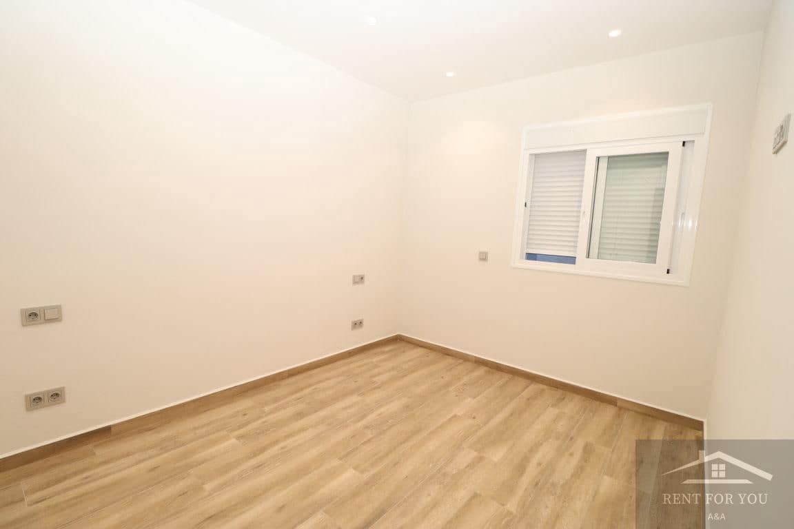 Piso de 2 habitaciones en Alhaurín el Grande en alquiler - 900 € (Ref: 8900764)