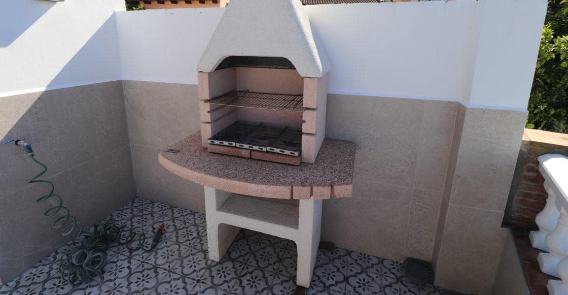 Piso de 2 habitaciones en Alhaurín el Grande en alquiler - 900 € (Ref: 8900764)