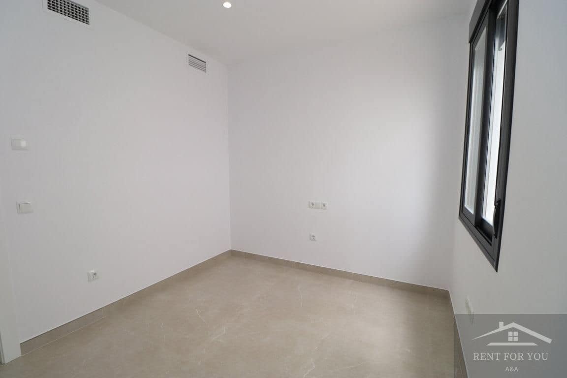 2 bedroom Flat for rent in Alhaurin el Grande with garage - € 1,100 (Ref: 8917486)