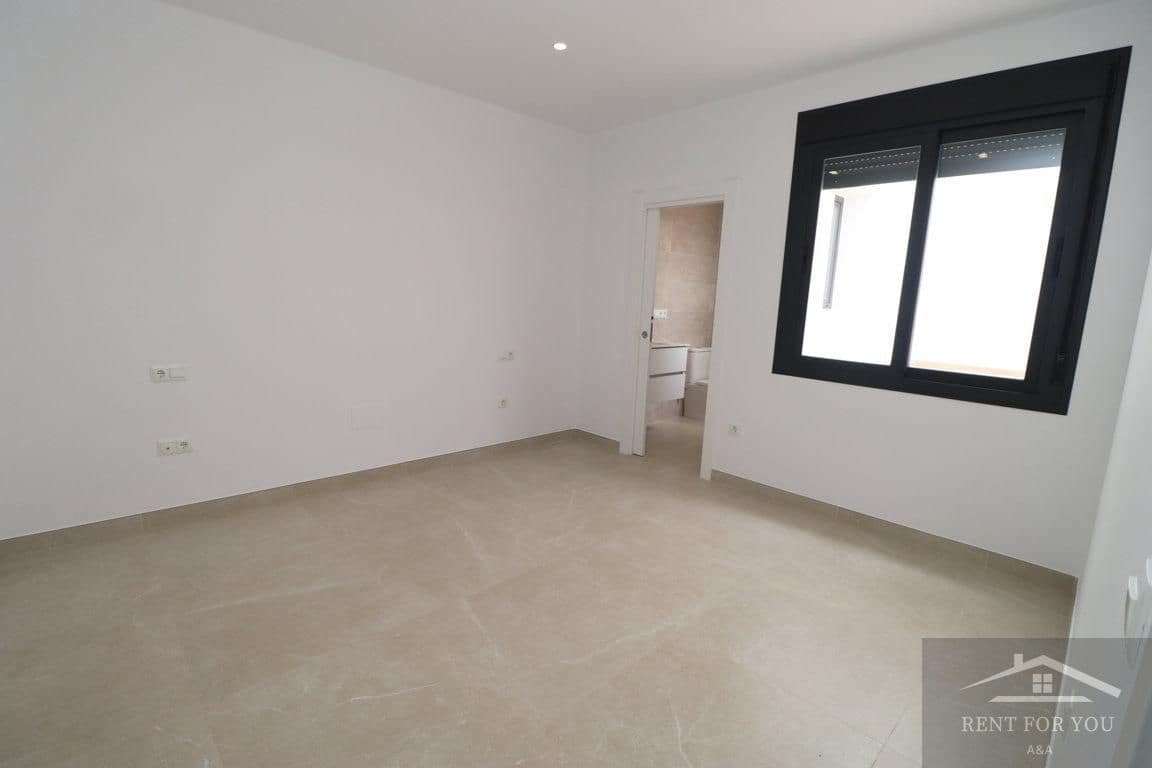 2 bedroom Flat for rent in Alhaurin el Grande with garage - € 1,100 (Ref: 8917486)