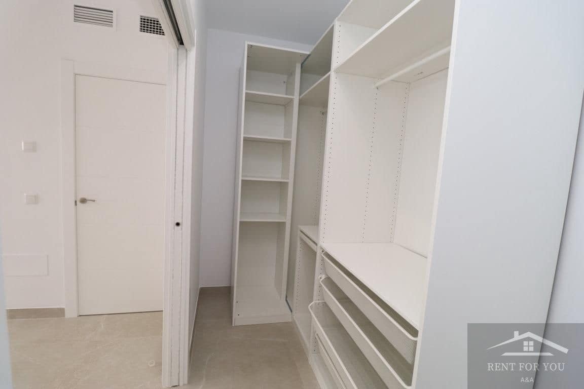 2 bedroom Flat for rent in Alhaurin el Grande with garage - € 1,100 (Ref: 8917486)