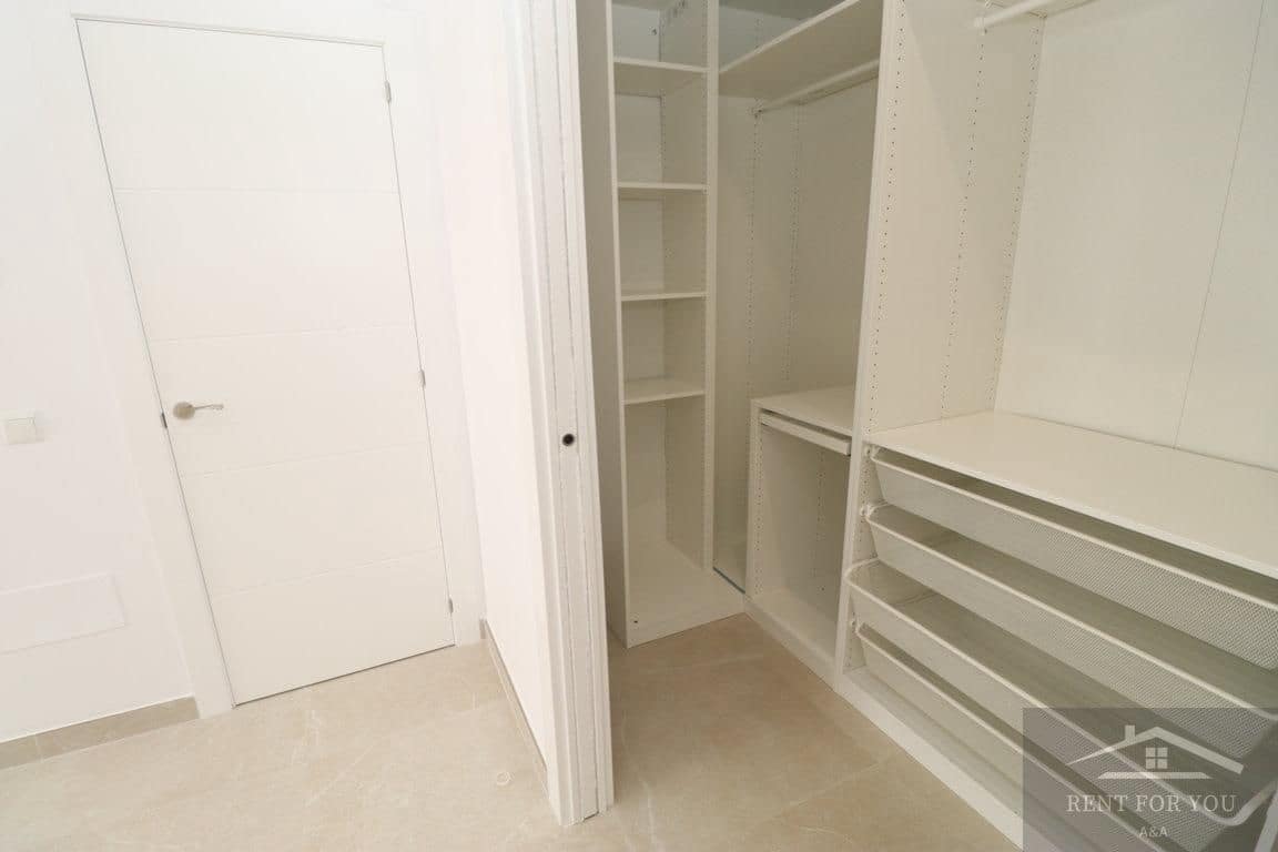 2 bedroom Flat for rent in Alhaurin el Grande with garage - € 1,100 (Ref: 8917486)