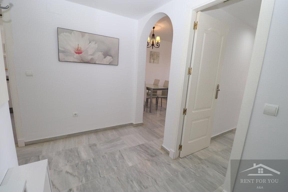 Appartement de 2 chambres à louer à Alhaurin Golf avec piscine garage - 1 100 € (Ref: 8939258)