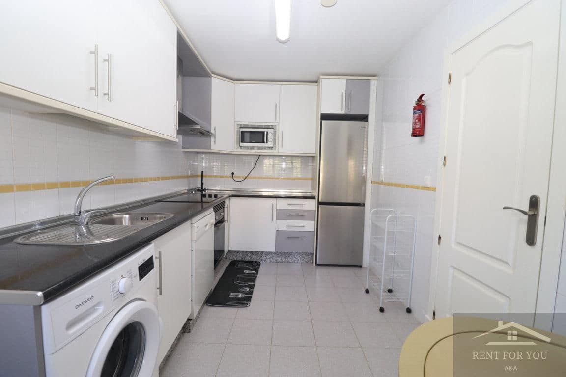 Appartement de 2 chambres à louer à Alhaurin Golf avec piscine garage - 1 100 € (Ref: 8939258)
