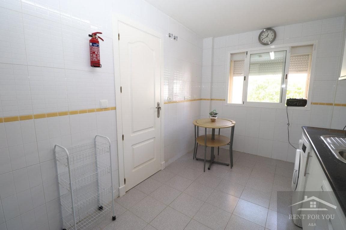 Appartement de 2 chambres à louer à Alhaurin Golf avec piscine garage - 1 100 € (Ref: 8939258)
