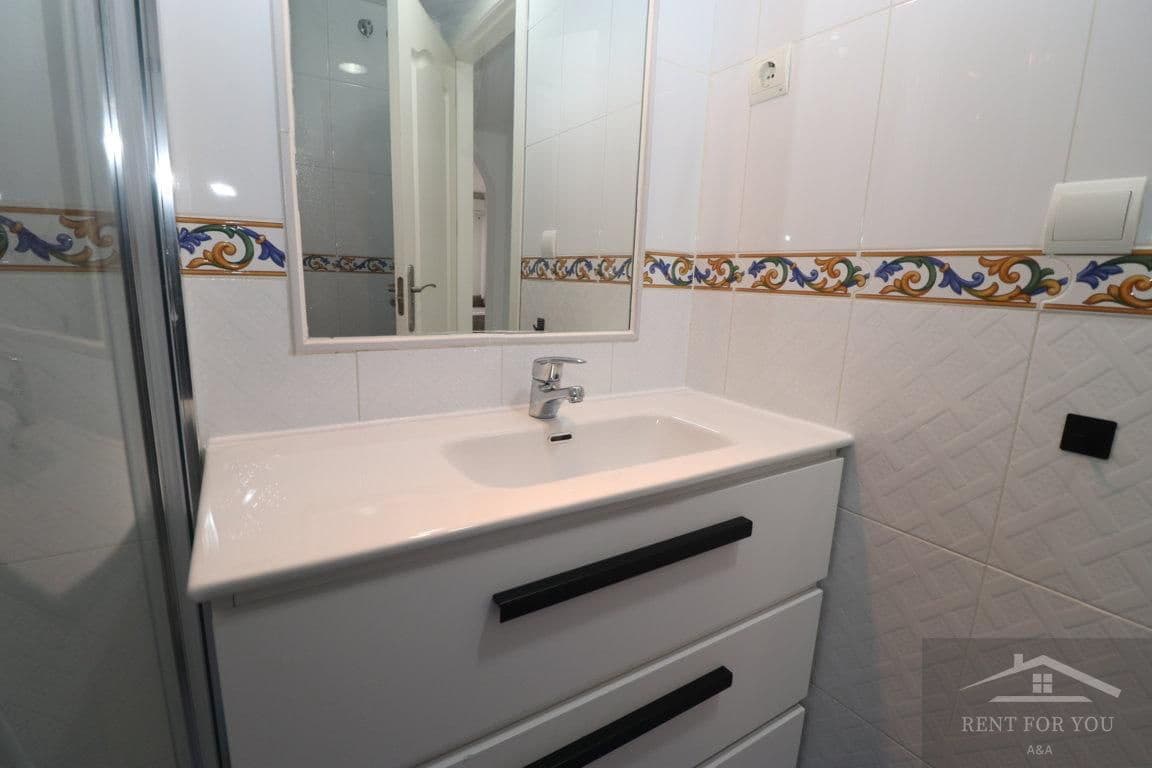 Appartement de 2 chambres à louer à Alhaurin Golf avec piscine garage - 1 100 € (Ref: 8939258)