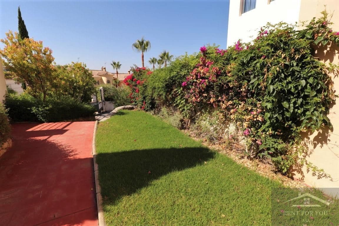 Appartement de 2 chambres à louer à Alhaurin Golf avec piscine garage - 1 100 € (Ref: 8939258)