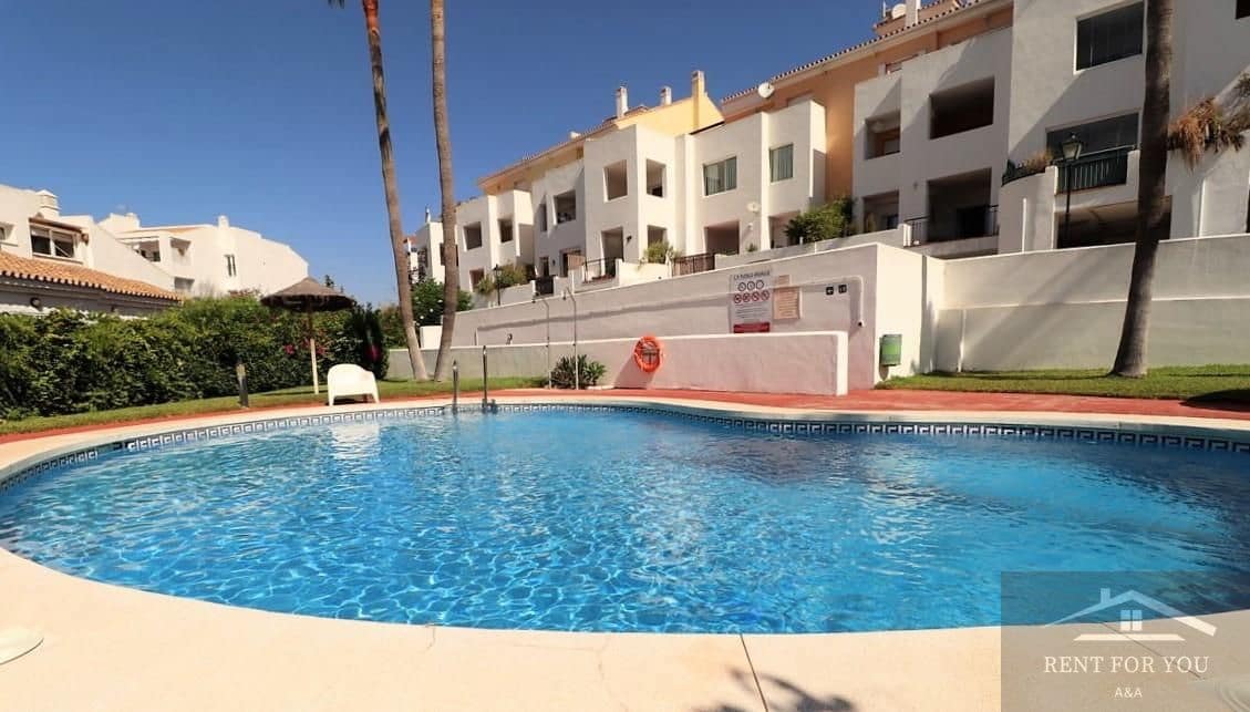 Appartement de 2 chambres à louer à Alhaurin Golf avec piscine garage - 1 100 € (Ref: 8939258)