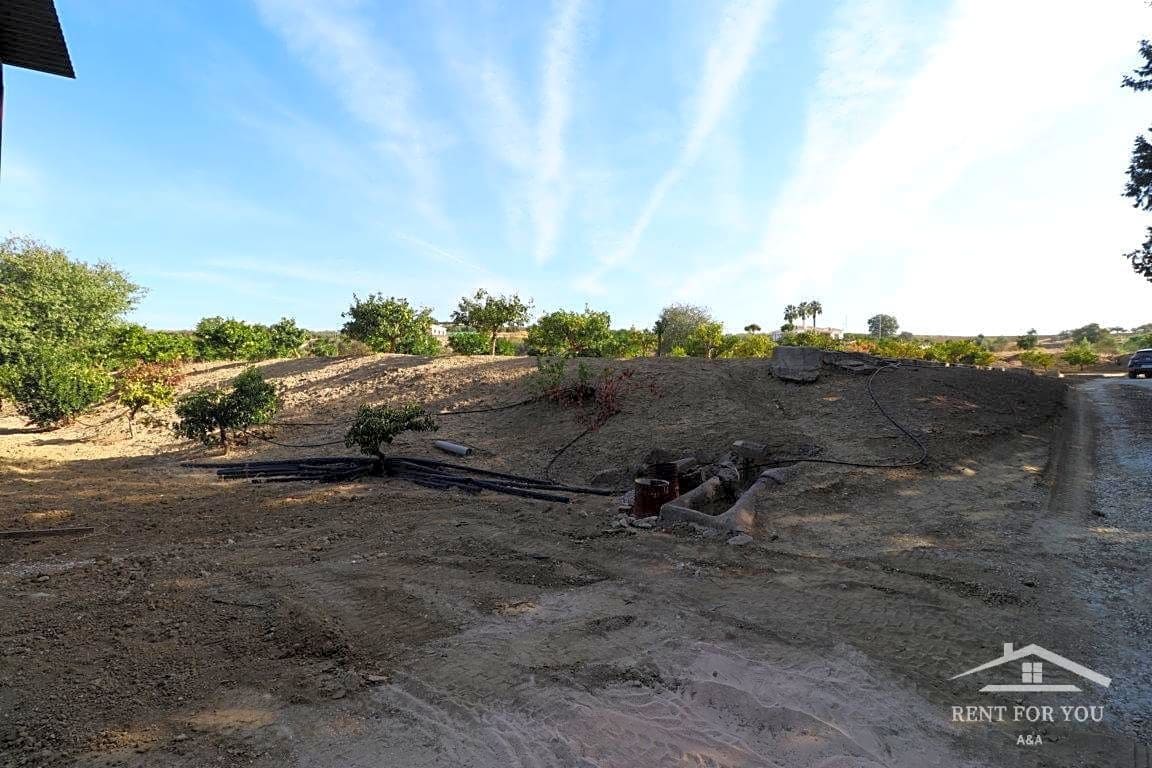 Grunde uden byggetilladelser til salg i Alhaurin el Grande - € 191.000 (Ref: 8977336)