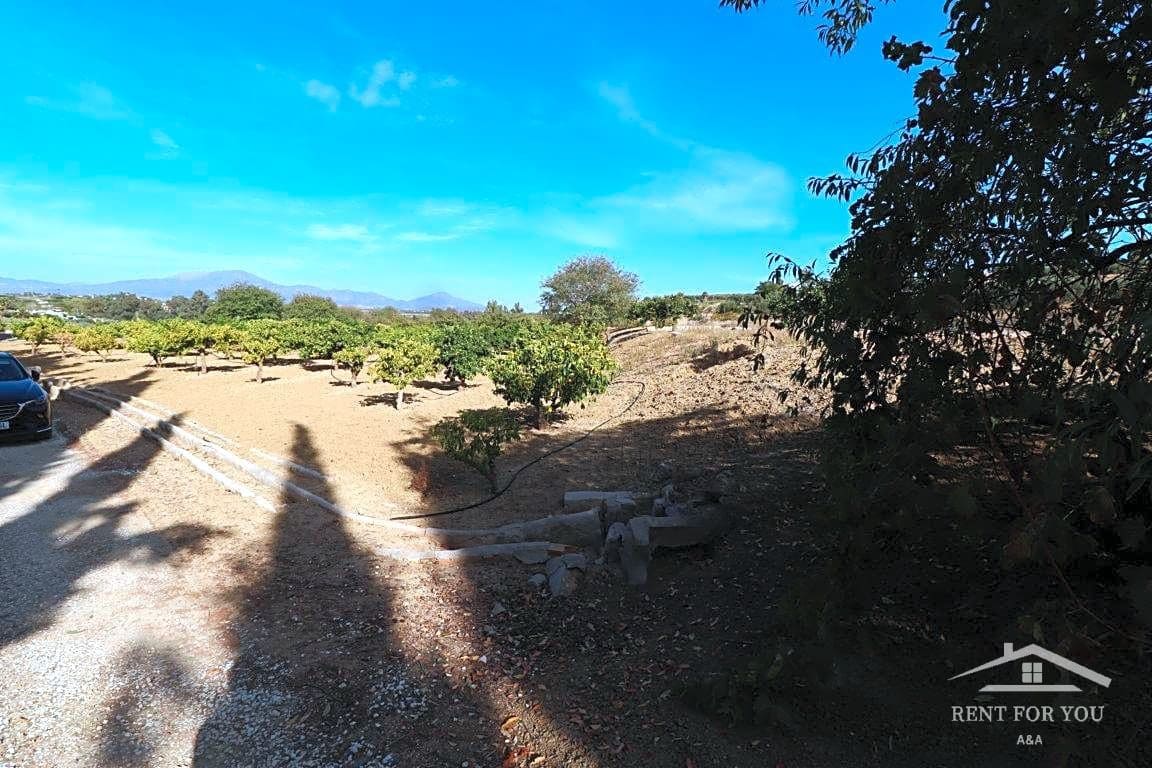 Grunde uden byggetilladelser til salg i Alhaurin el Grande - € 191.000 (Ref: 8977336)