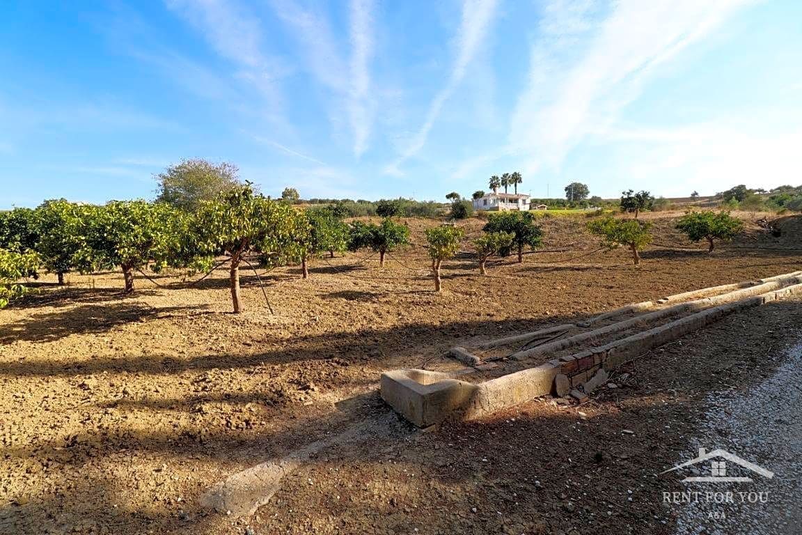 Grunde uden byggetilladelser til salg i Alhaurin el Grande - € 191.000 (Ref: 8977336)