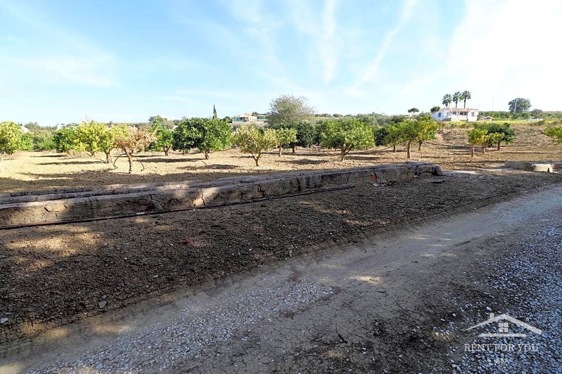 Grunde uden byggetilladelser til salg i Alhaurin el Grande - € 191.000 (Ref: 8977336)