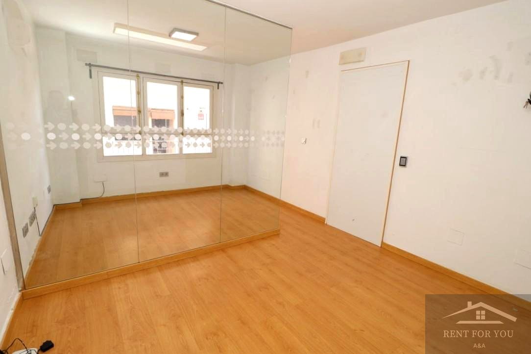 1 makuuhuone Toimisto vuokrattavana paikassa Alhaurin el Grande - 250 € (Ref: 8990211)