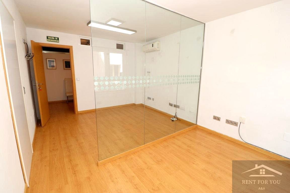 1 makuuhuone Toimisto vuokrattavana paikassa Alhaurin el Grande - 250 € (Ref: 8990211)