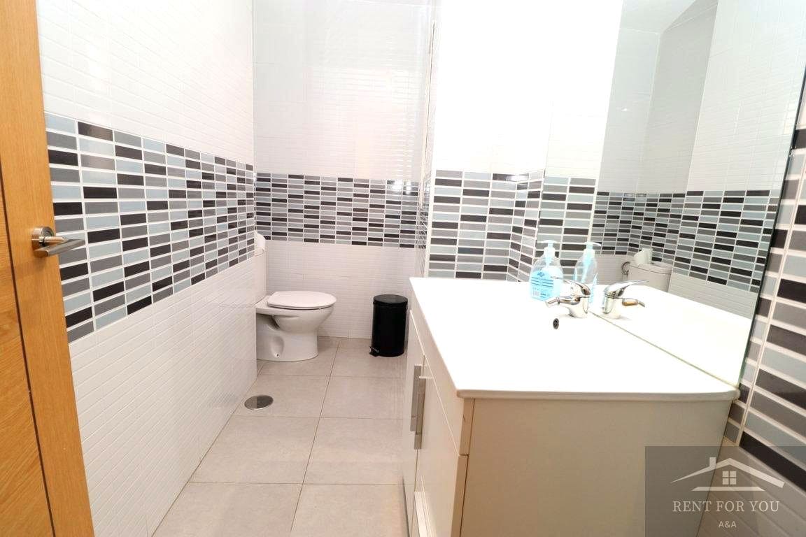 1 makuuhuone Toimisto vuokrattavana paikassa Alhaurin el Grande - 250 € (Ref: 8990211)