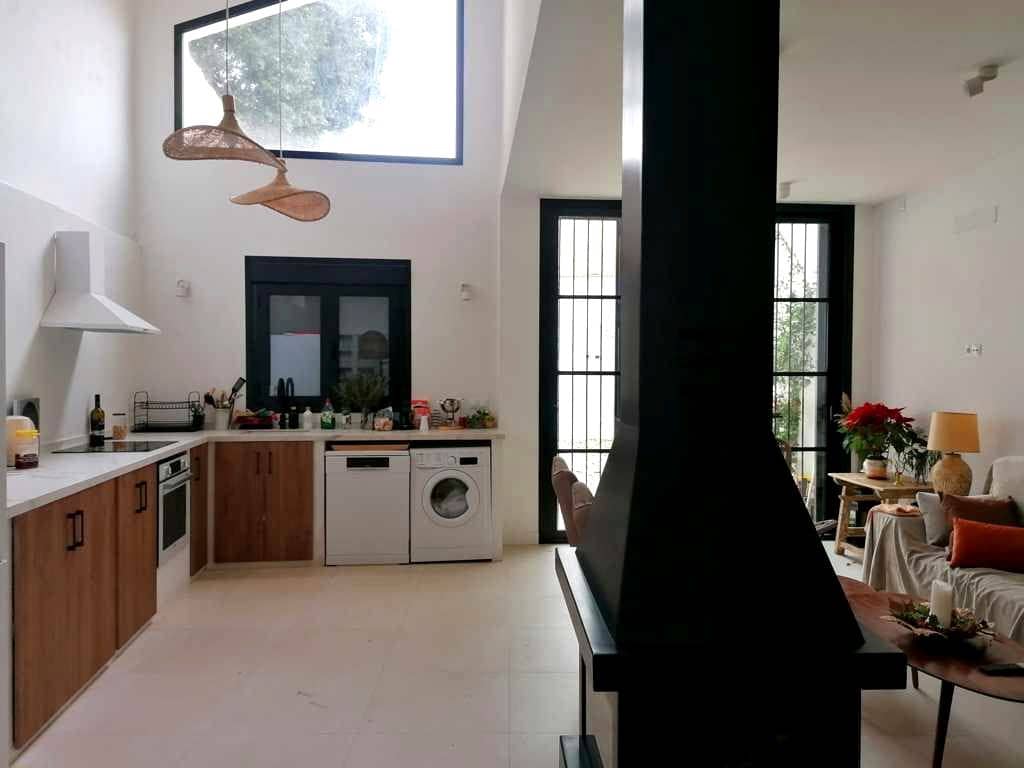 Villa/Maison de 4 chambres à louer à Coin avec piscine - 2 200 € (Ref: 8994394)