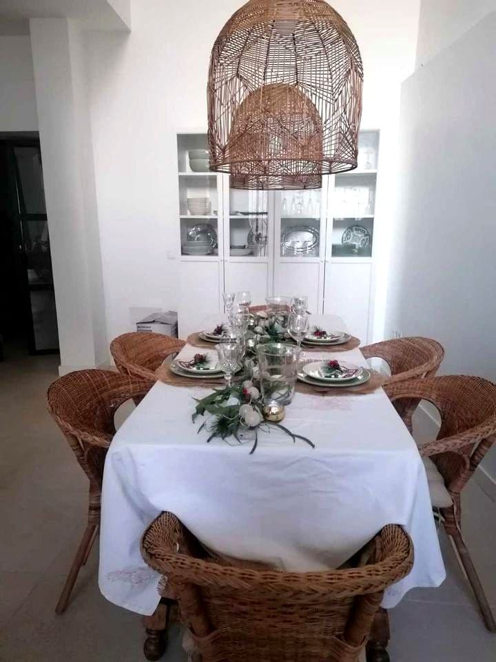 Villa/Maison de 4 chambres à louer à Coin avec piscine - 2 200 € (Ref: 8994394)