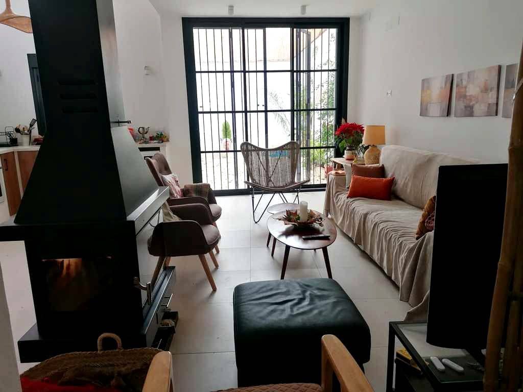 Villa/Maison de 4 chambres à louer à Coin avec piscine - 2 200 € (Ref: 8994394)