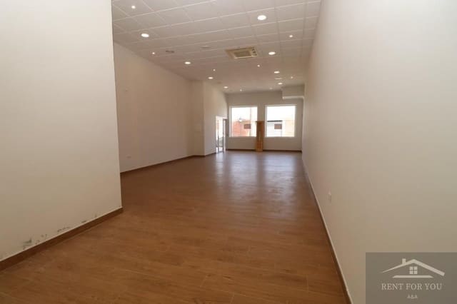 Entreprise de 3 chambres à louer à Alhaurín el Grande - 800 € (Ref: 9024231)