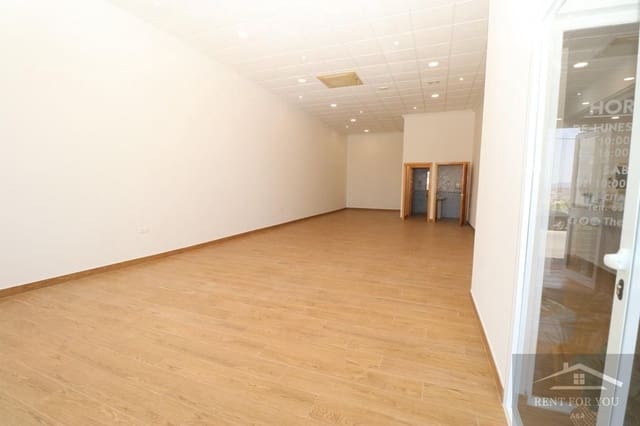 Entreprise de 3 chambres à louer à Alhaurín el Grande - 800 € (Ref: 9024231)