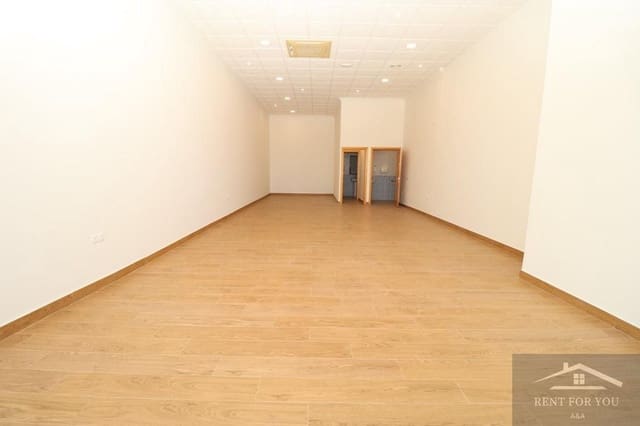 Entreprise de 3 chambres à louer à Alhaurín el Grande - 800 € (Ref: 9024231)