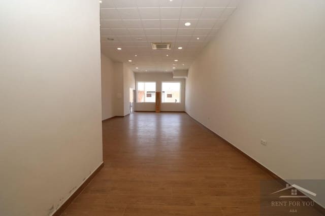 Entreprise de 3 chambres à louer à Alhaurín el Grande - 800 € (Ref: 9024231)