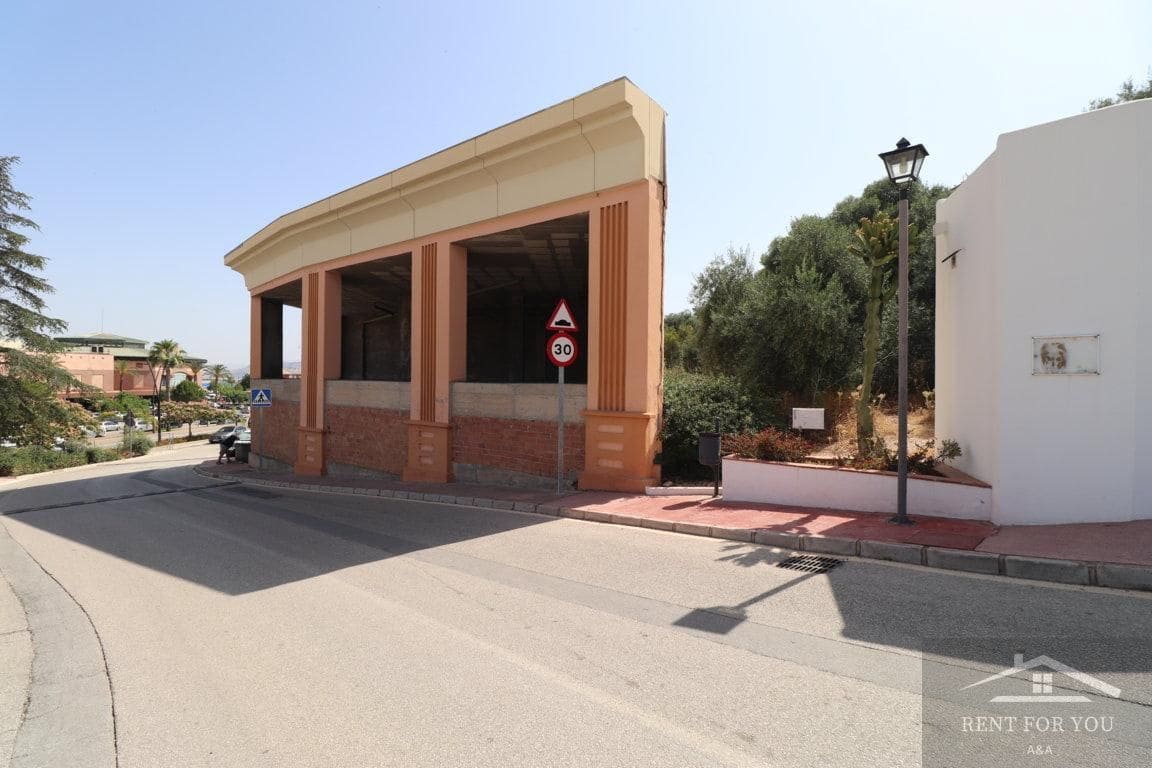 1 chambre Entreprise à vendre à Coin - 241 000 € (Ref: 9074628)