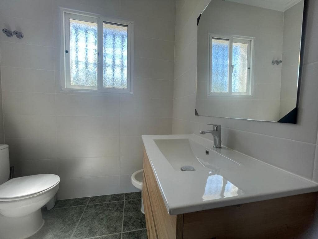 3 soveværelse Villa til leje i Alhaurin de la Torre med swimmingpool - € 1.800 (Ref: 9075999)