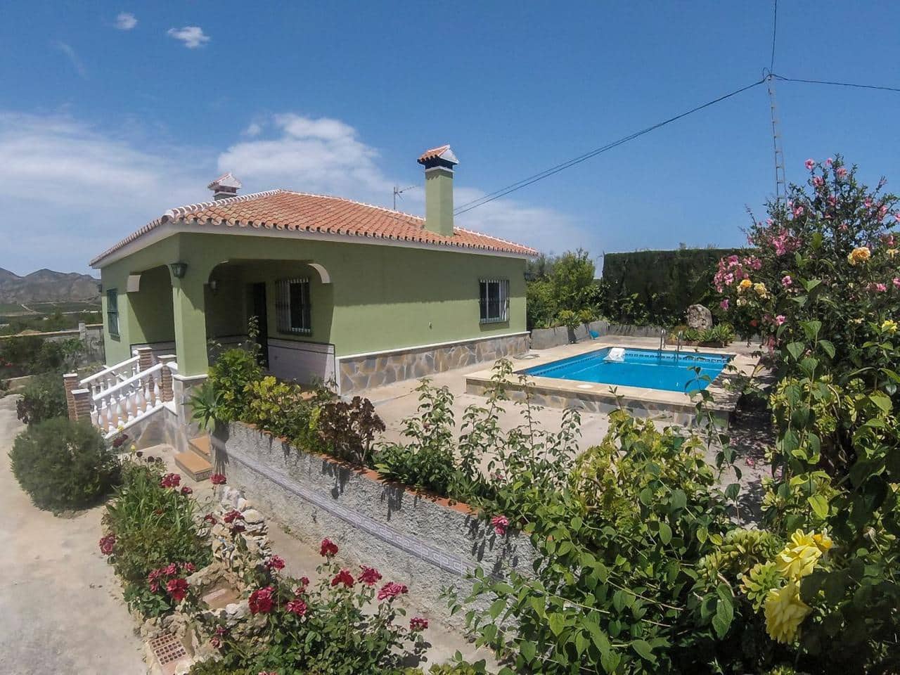 3 soveværelse Villa til leje i Alhaurin de la Torre med swimmingpool - € 1.800 (Ref: 9075999)