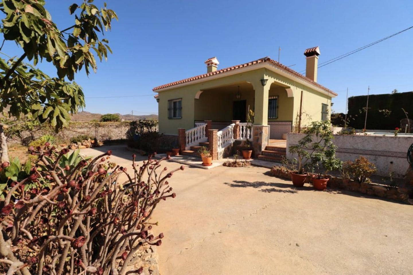 3 soveværelse Villa til leje i Alhaurin de la Torre med swimmingpool - € 1.800 (Ref: 9075999)