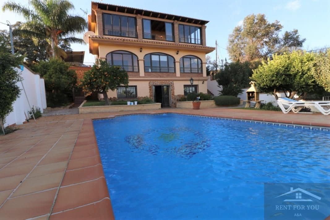 5 sypialnia Willa do wynajęcia w Alhaurin de la Torre z basenem - 4 800 € (Ref: 9092364)