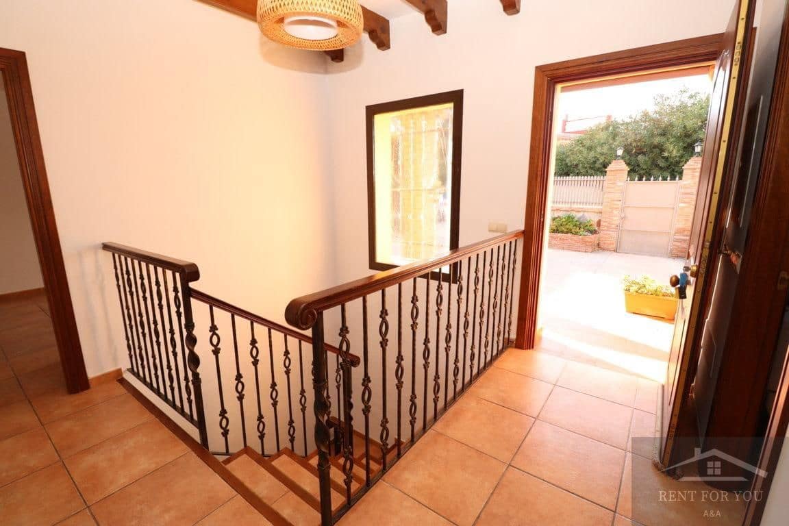 5 sypialnia Willa do wynajęcia w Alhaurin de la Torre z basenem - 4 800 € (Ref: 9092364)