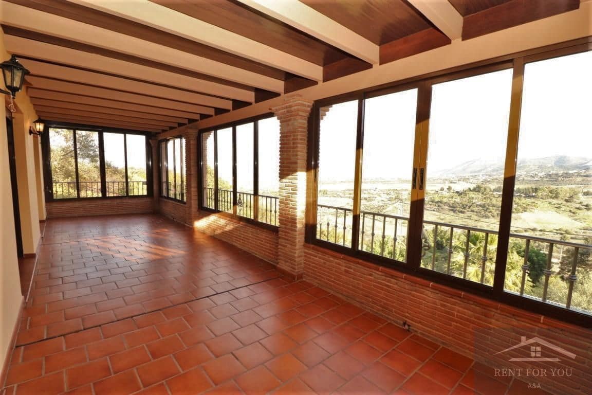 5 sypialnia Willa do wynajęcia w Alhaurin de la Torre z basenem - 4 800 € (Ref: 9092364)