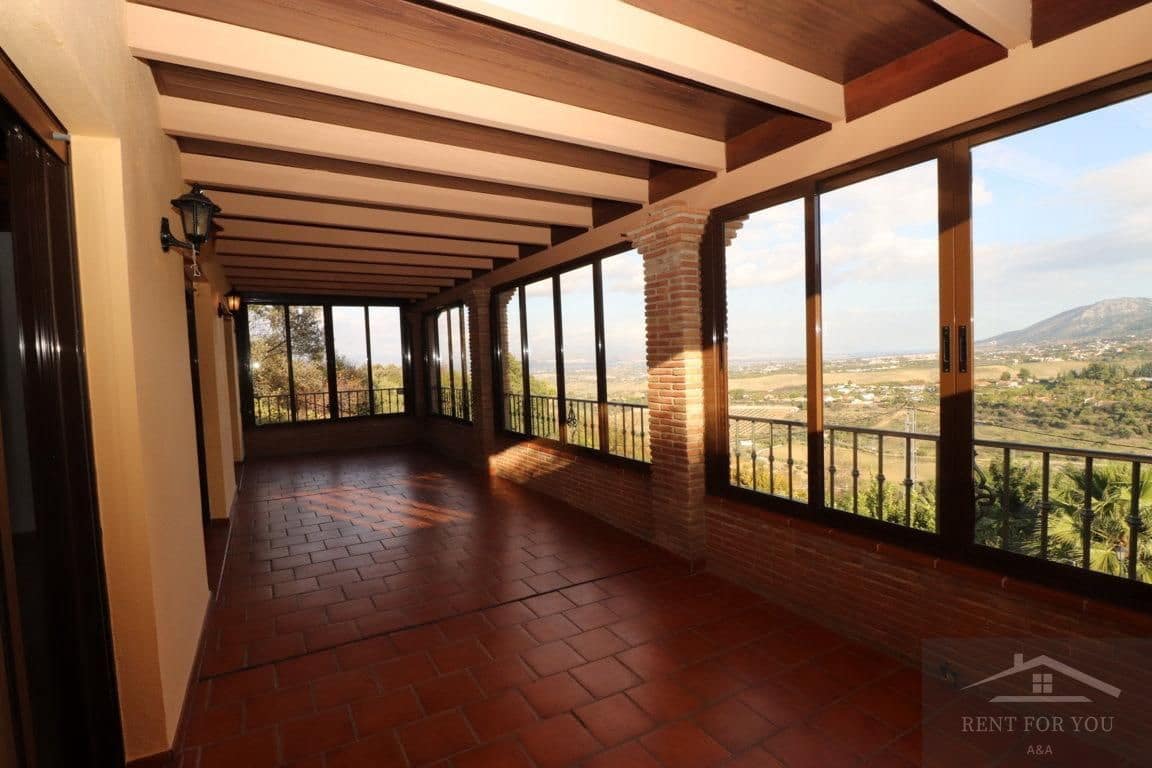 5 sypialnia Willa do wynajęcia w Alhaurin de la Torre z basenem - 4 800 € (Ref: 9092364)