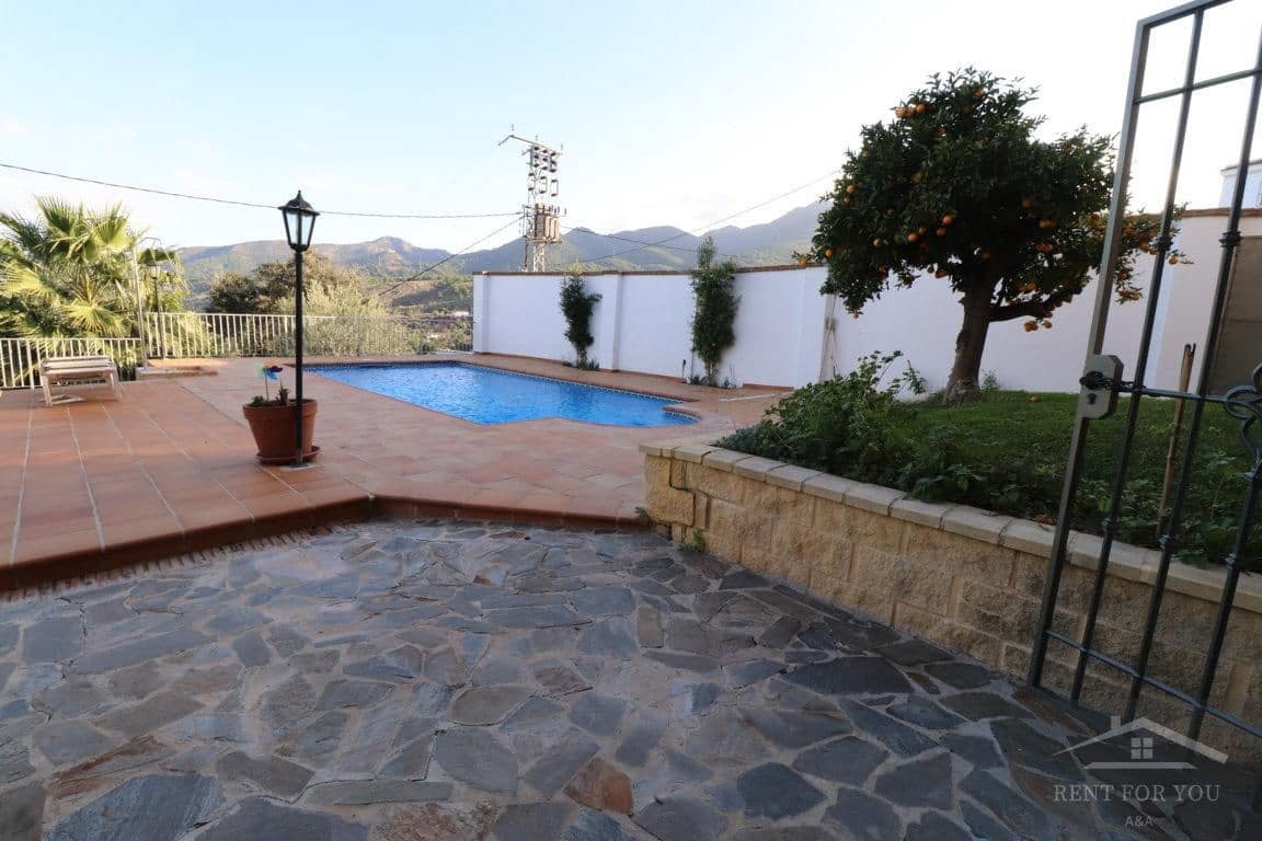 5 sypialnia Willa do wynajęcia w Alhaurin de la Torre z basenem - 4 800 € (Ref: 9092364)