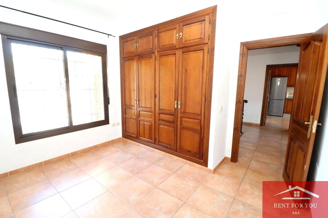 5 sypialnia Willa do wynajęcia w Alhaurin de la Torre z basenem - 4 200 € (Ref: 9092364)