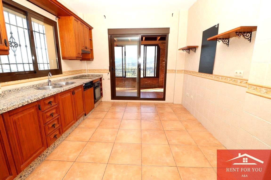 5 sypialnia Willa do wynajęcia w Alhaurin de la Torre z basenem - 4 200 € (Ref: 9092364)