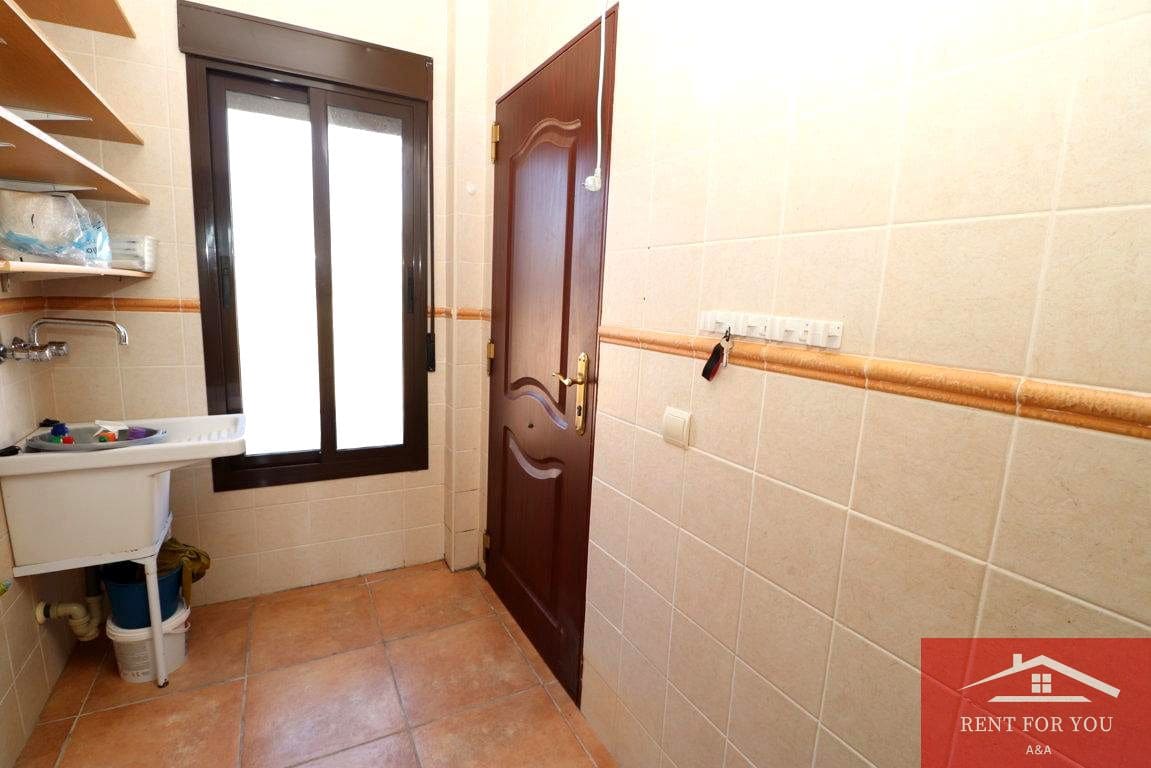 5 sypialnia Willa do wynajęcia w Alhaurin de la Torre z basenem - 4 200 € (Ref: 9092364)
