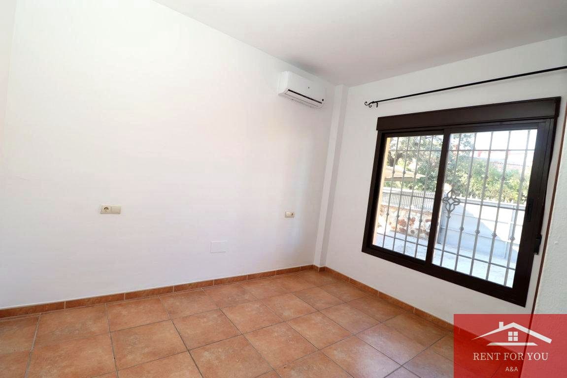 5 sypialnia Willa do wynajęcia w Alhaurin de la Torre z basenem - 4 200 € (Ref: 9092364)